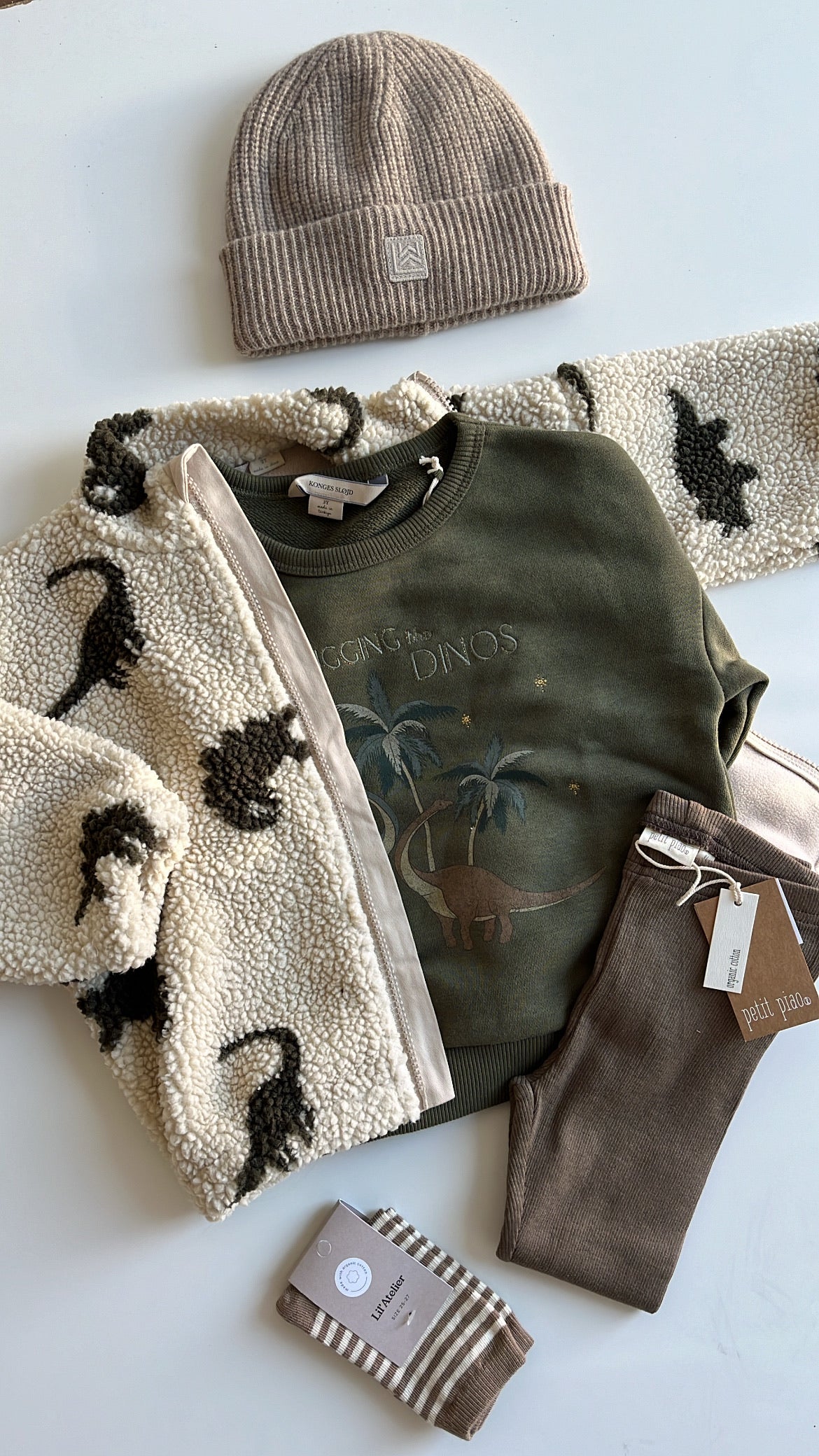 Konges Slöjd - Fleecejacke mit Dino 'JODY TEDDY JACKET GRS - DINO SILHOUETTE'