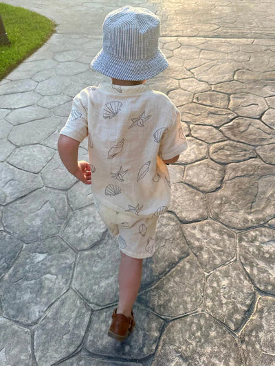 Okker-Gokker - Shorts mit Muscheln 'MUSLIN AOP SEASHELL SHORTS -Seashell'