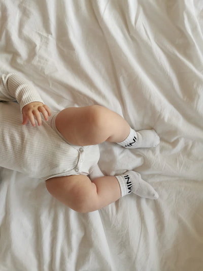 FAMVIBES - Kinder Tennis Socken 'Striped MINI Socken - Weiss'