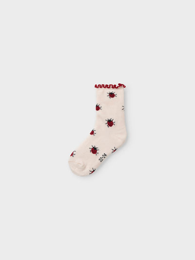 Lil Atelier - Socken mit Marienkäfern 'NMFDARLENE SOCK LIL - Silver Peony'