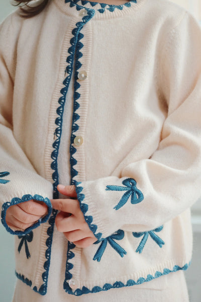 Konges Slojd - Strickjacke aus Wolle 'COLLETTE KNIT CARDIGAN - OFF WHITE'