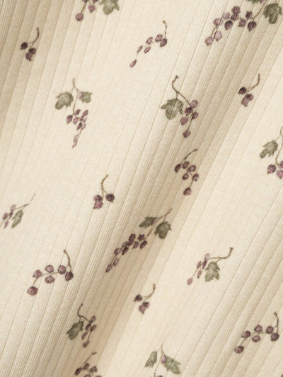 Lil Atelier - Langarmshirt mit Blumen 'NMFGIO BIM LS SLIM TOP LIL - Birch BERRIES'