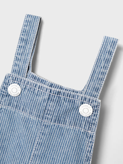 Name it - Latzhose mit Streifen 'NMFBELLA REG DNM BIB SHORTS 3402-IP J - Medium Blue Denim'