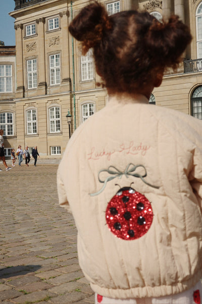 Konges Slöjd - Bomber Jacke mit Marienkäfer 'JUNO SEQUIN BOMBER JACKET - FRAPPÉ'
