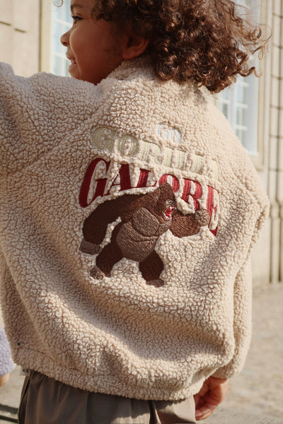 Konges Slöjd - Teddyjacke mit Gorilla 'JAZZ TEDDY BOMBER JACKET GR - OXFORD TAN'