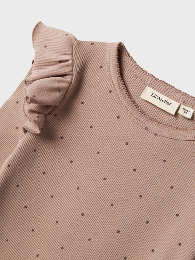 Lil Atelier - Langarmshirt mit Pukten 'NMFGAGO KUO LS SLIM TOP LIL - Etherea'