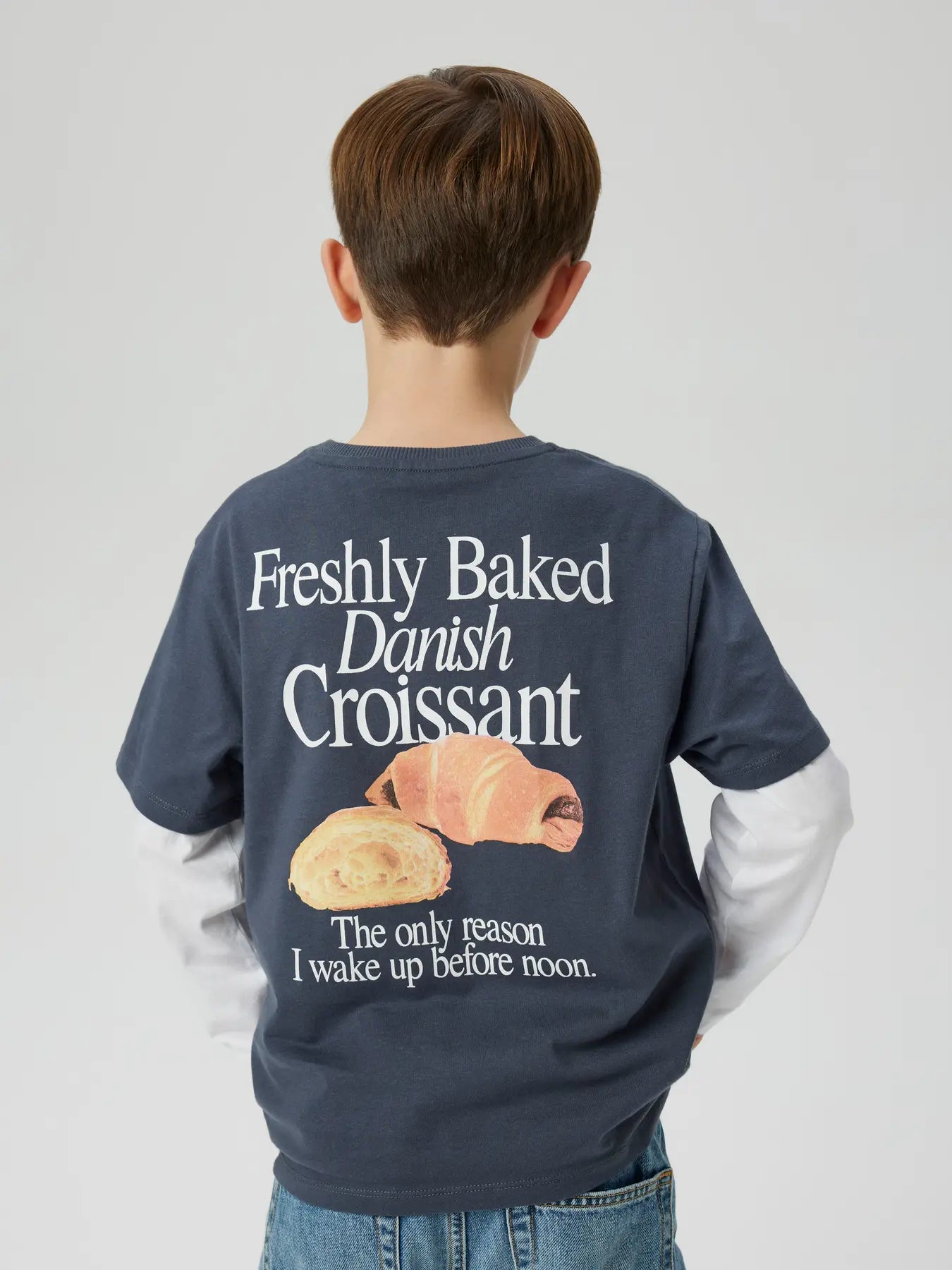 Name it - T-shirt 'NKMDUSTER NREG SS TOP - Ombre Blue CROISSANT'