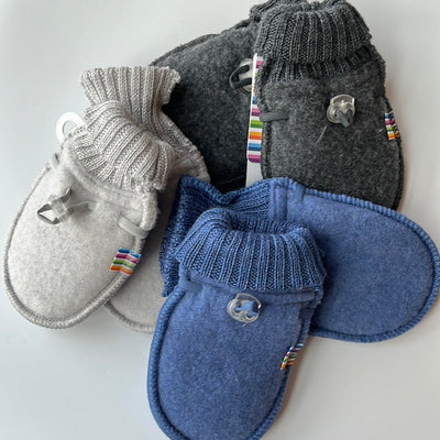 JOHA - Fäustlinge, Handschuhe 'Baby mittens - in verschiedenen Farben'